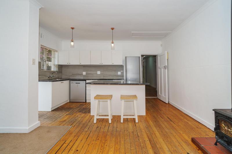 2 Bedroom Property for Sale in Harfield Village Western Cape